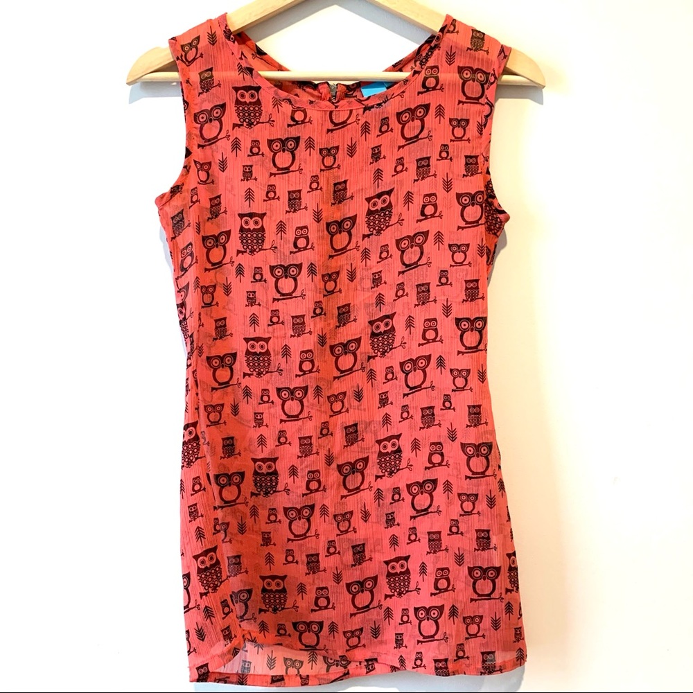 RIO Owl Sleeveless Top Size XS Red Black EUC